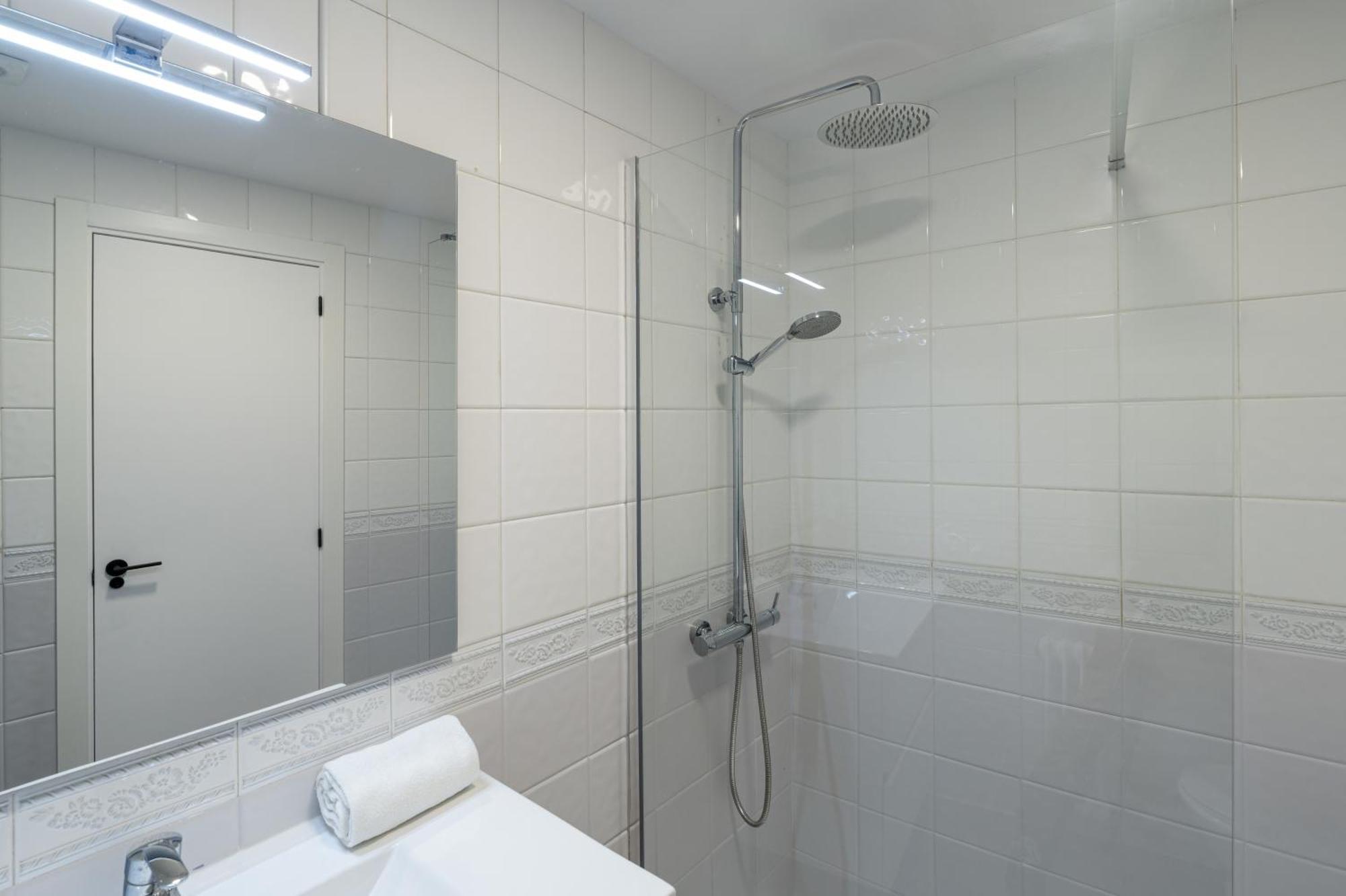 Apartamento Con Dos Grandes Terrazas En ジローナ エクステリア 写真